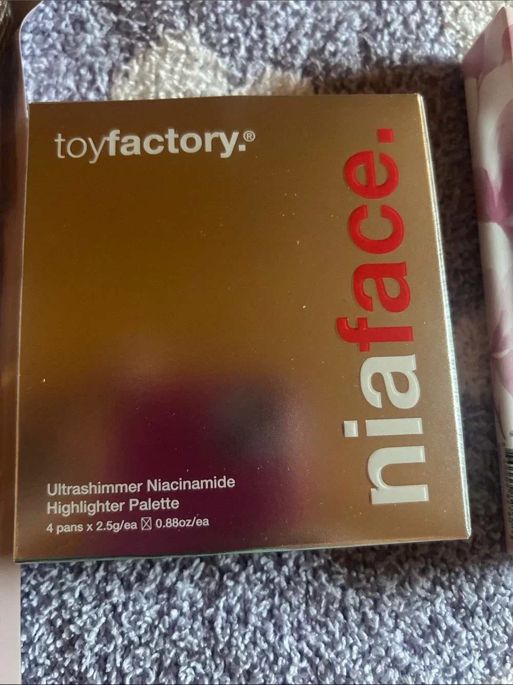 Toyfactory Niaface Highlighter Palette - Gold Radiance